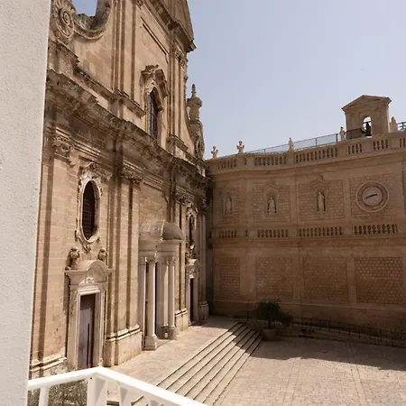 New Opening - Palazzo Gasparino *